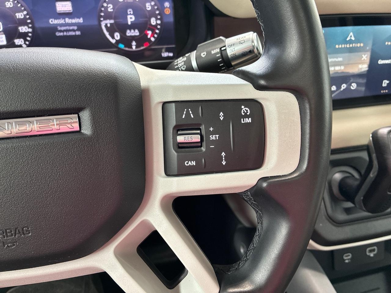 2020 Land Rover Defender SE, Driver Assist Pack, Off-Road Pack, Towing Pack, Pano Roof, Heat & Cool Seats Houston TX