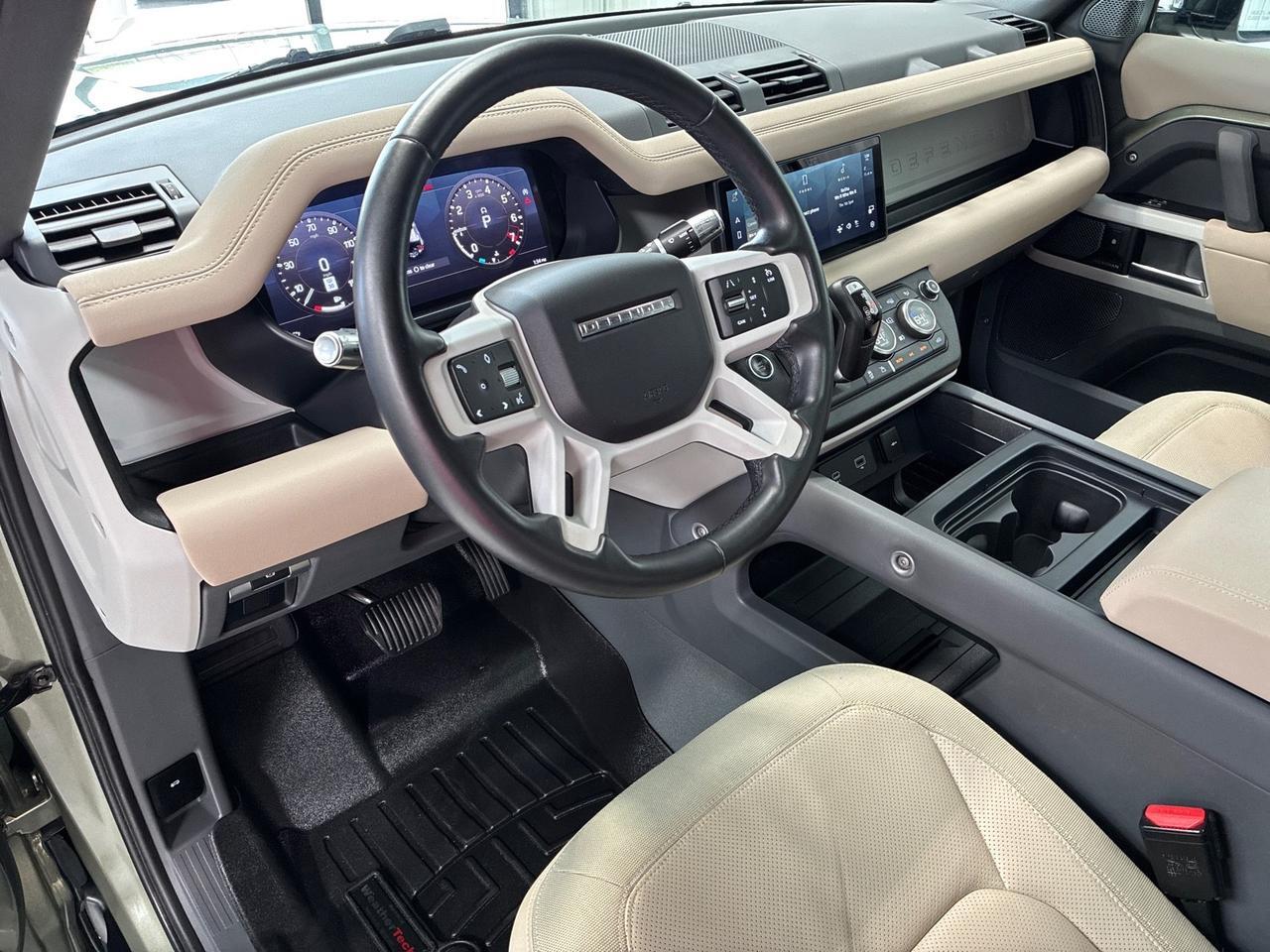 2020 Land Rover Defender SE, Driver Assist Pack, Off-Road Pack, Towing Pack, Pano Roof, Heat & Cool Seats Houston TX