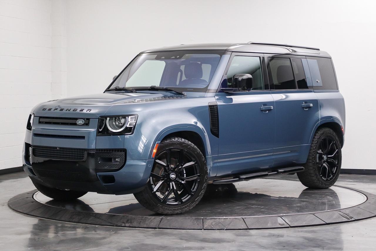 2020 Land Rover Defender SE