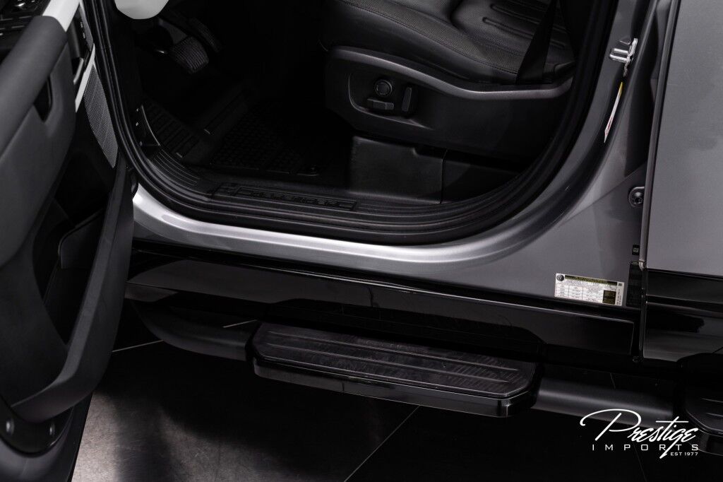 2020 Land Rover Defender SE North Miami Beach FL