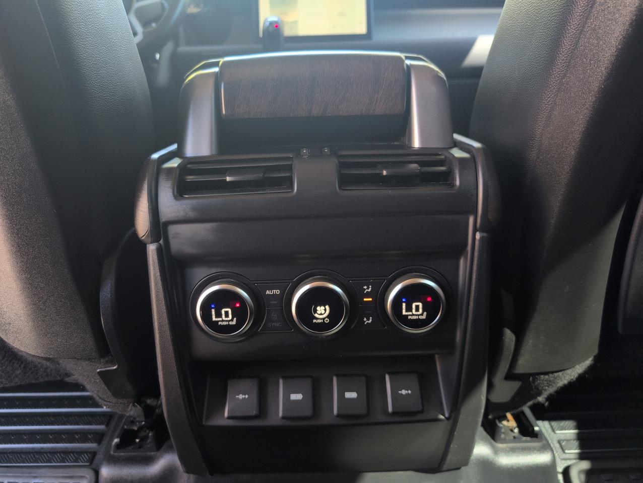 2020 Land Rover Defender SE San Antonio TX