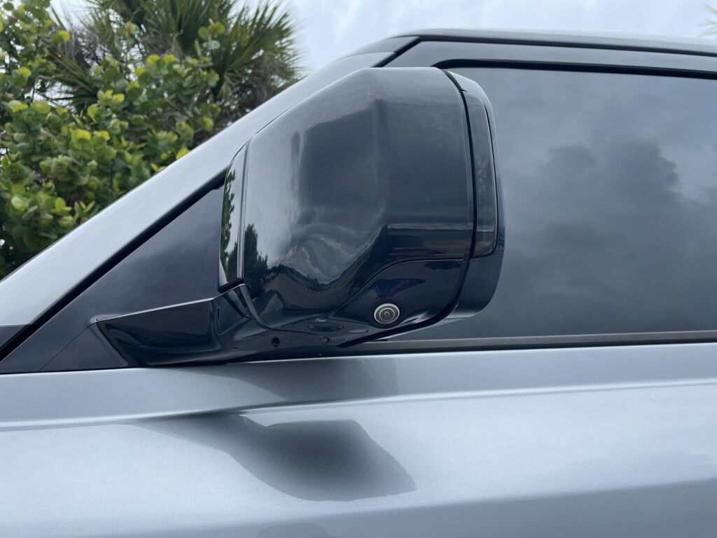 2020 Land Rover Defender SE Sarasota FL