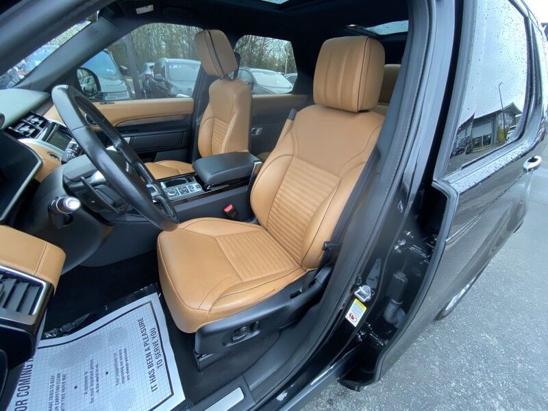 2020 Land Rover Discovery HSE Luxury Bristol  PA