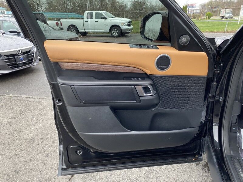 2020 Land Rover Discovery HSE Luxury Bristol  PA