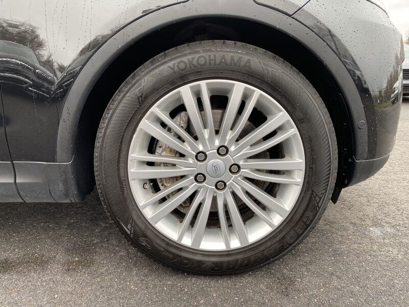 2020 Land Rover Discovery HSE Luxury Bristol  PA