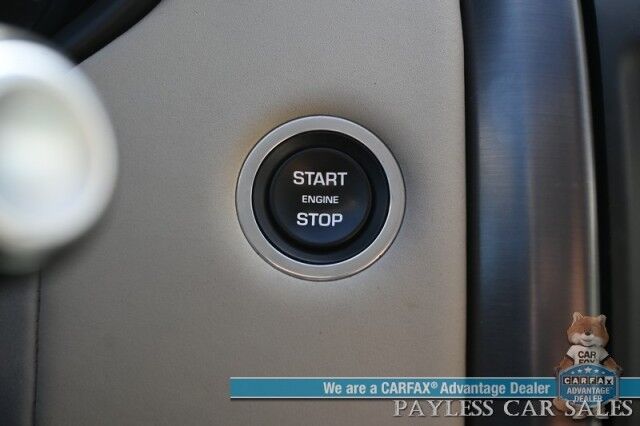 2020 Land Rover Discovery Landmark Edition / AWD / Front & Rear Heated Leather Seats / Heated Steering Wheel / Dual Sunroofs / Navigation / Meridian Speakers / Forward Collision & Blind Spot Alert / 3rd Row / Seats 7 / 21 MPG Anchorage AK