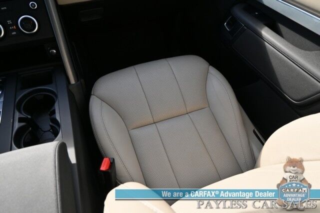 2020 Land Rover Discovery Landmark Edition / AWD / Front & Rear Heated Leather Seats / Heated Steering Wheel / Dual Sunroofs / Navigation / Meridian Speakers / Forward Collision & Blind Spot Alert / 3rd Row / Seats 7 / 21 MPG Anchorage AK