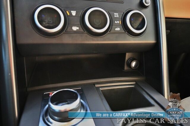 2020 Land Rover Discovery Landmark Edition / AWD / Front & Rear Heated Leather Seats / Heated Steering Wheel / Dual Sunroofs / Navigation / Meridian Speakers / Forward Collision & Blind Spot Alert / 3rd Row / Seats 7 / 21 MPG Anchorage AK