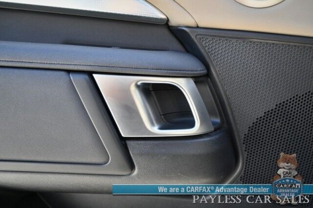 2020 Land Rover Discovery Landmark Edition / AWD / Front & Rear Heated Leather Seats / Heated Steering Wheel / Dual Sunroofs / Navigation / Meridian Speakers / Forward Collision & Blind Spot Alert / 3rd Row / Seats 7 / 21 MPG Anchorage AK