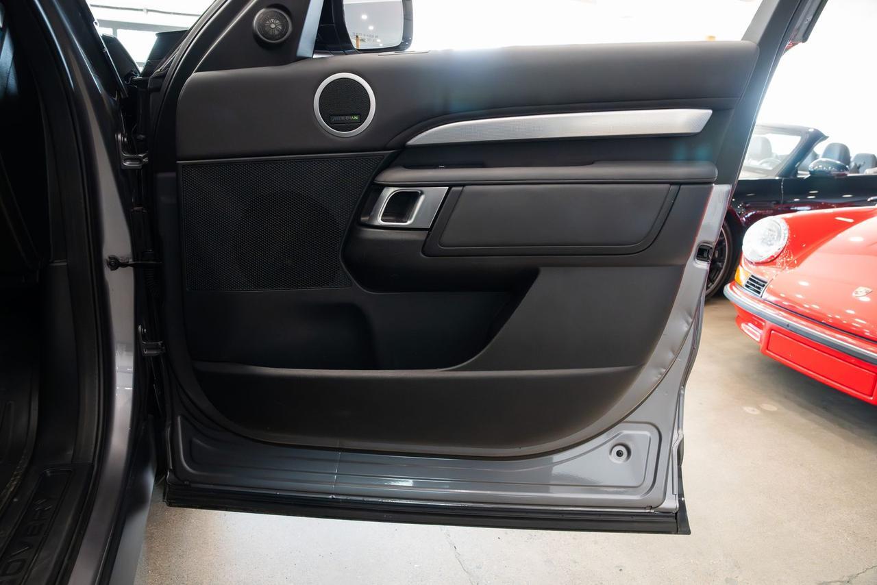 2020 Land Rover Discovery Landmark Edition Gladstone OR
