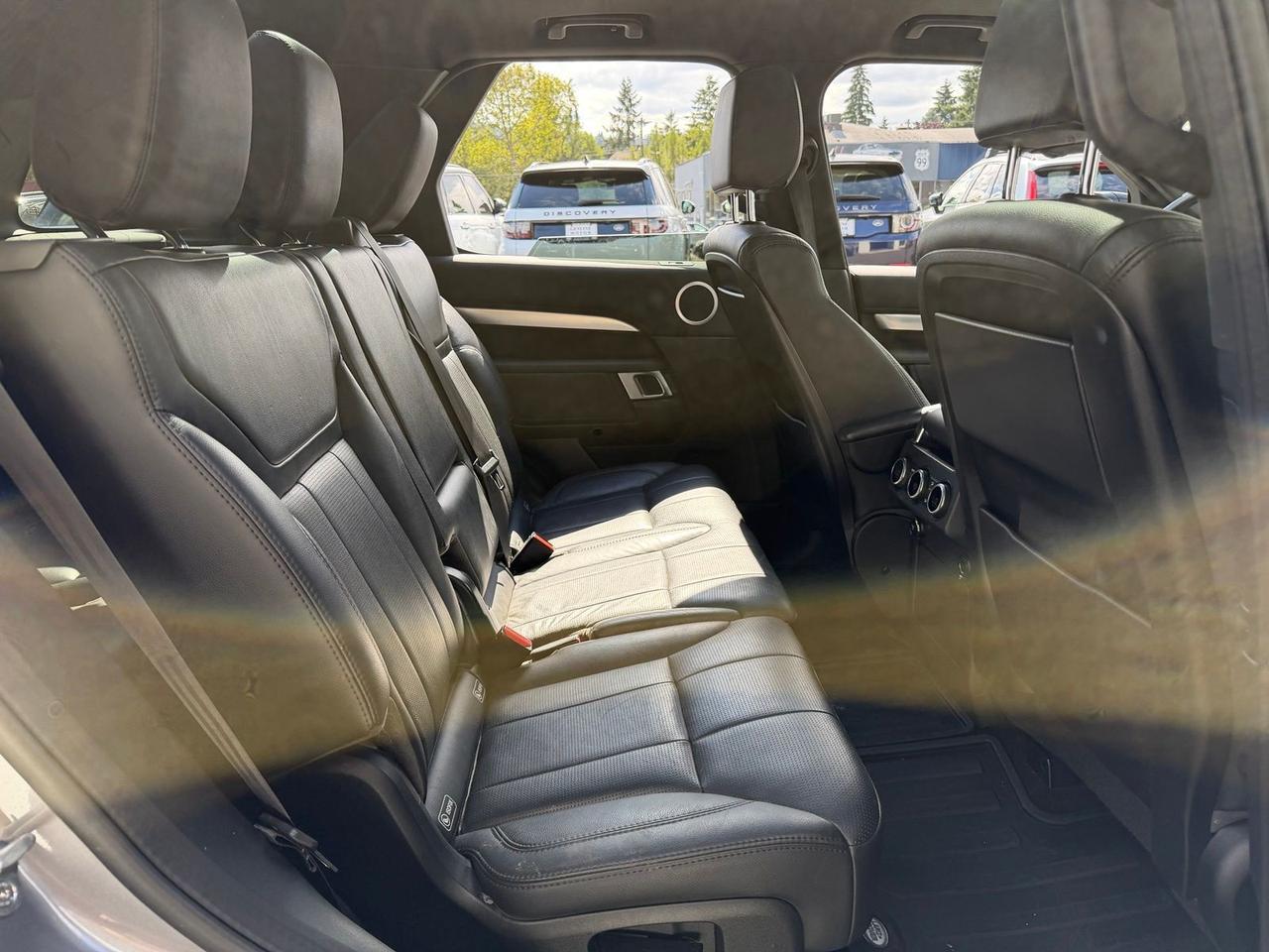 2020 Land Rover Discovery Landmark Edition Gladstone OR