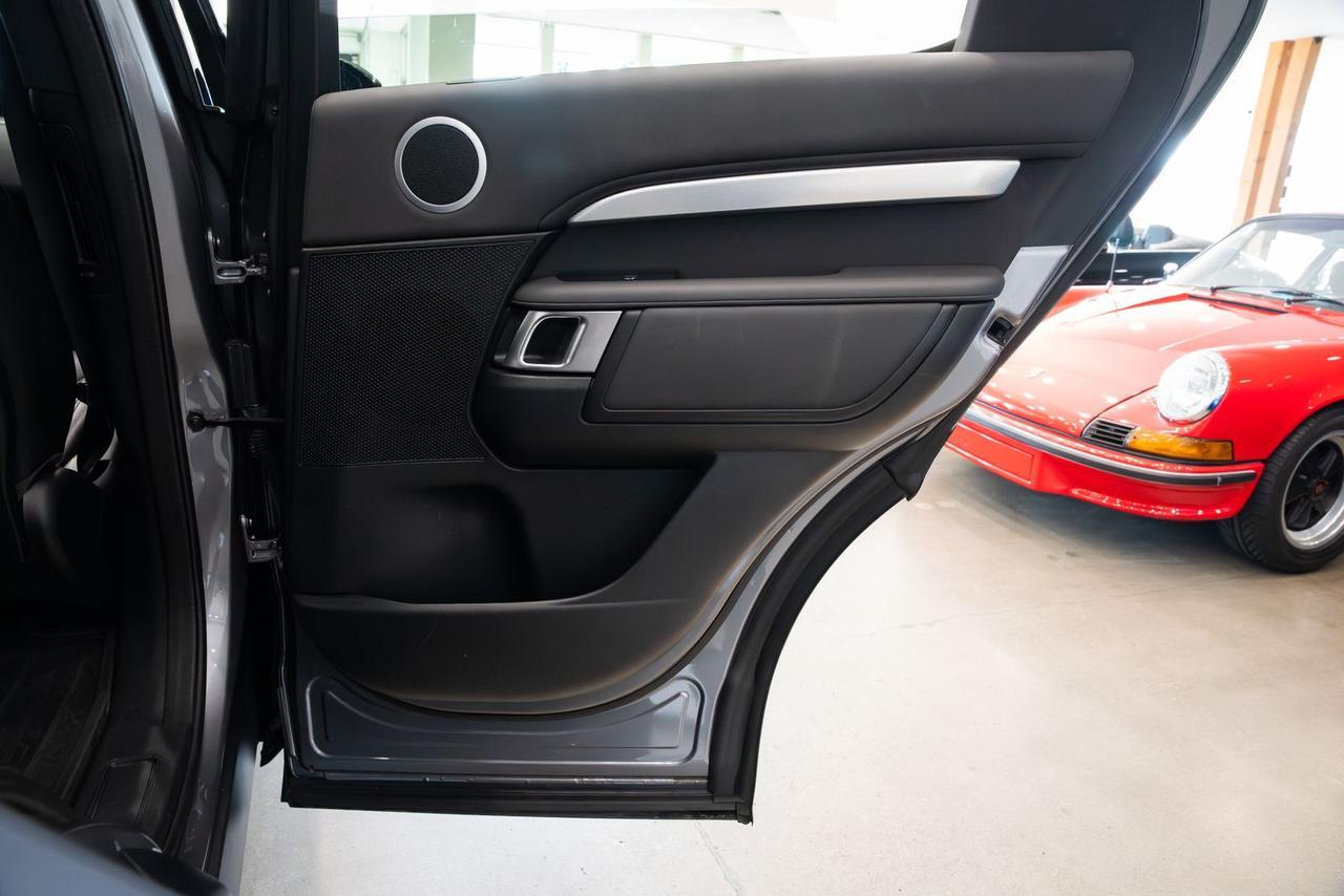 2020 Land Rover Discovery Landmark Edition Gladstone OR