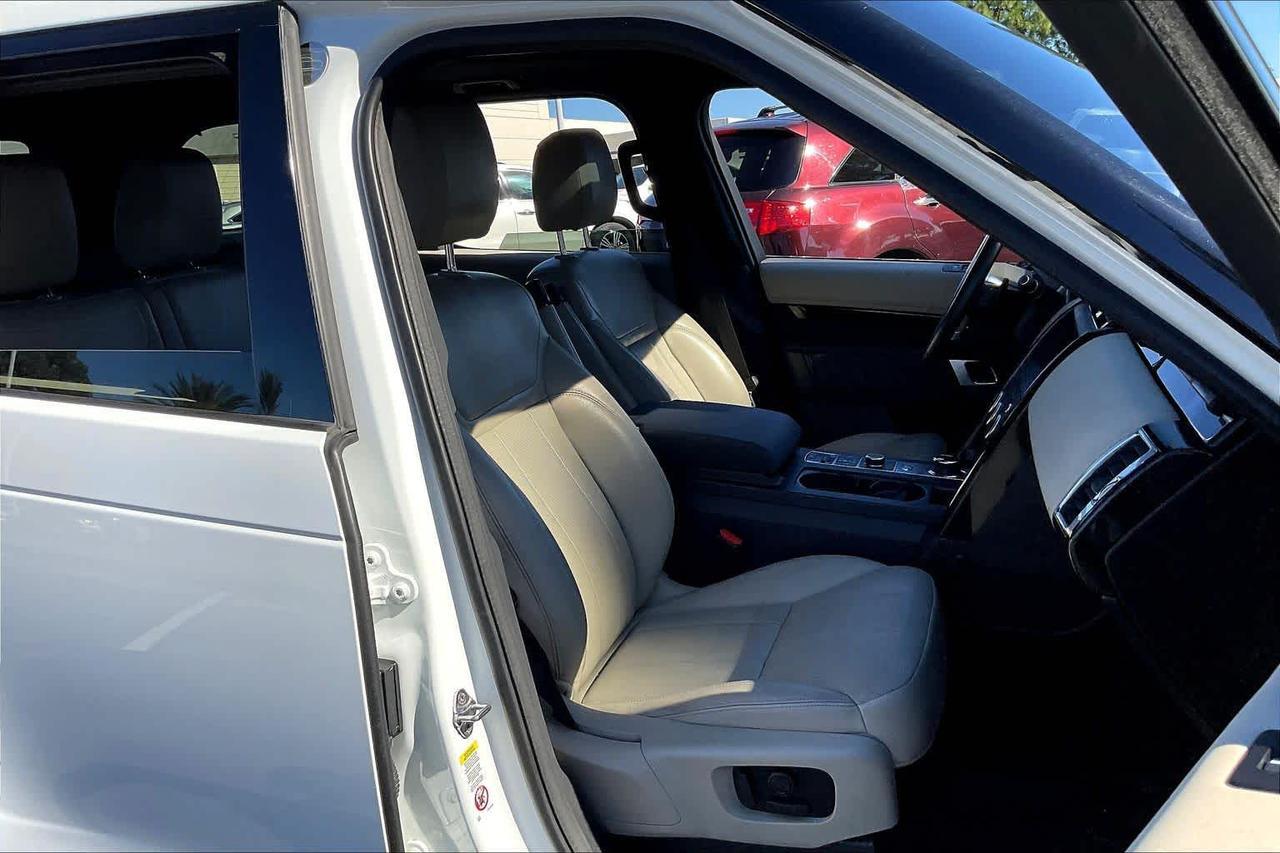 2020 Land Rover Discovery SE Roseville CA