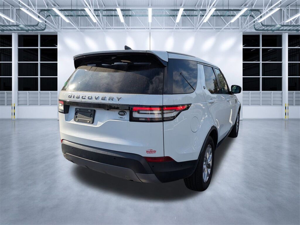 2020 Land Rover Discovery SE