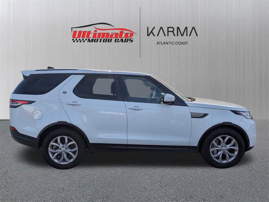 2020 Land Rover Discovery SE