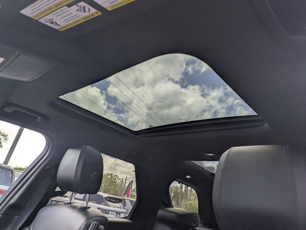 2020 Land Rover Discovery SE Saint Augustine FL