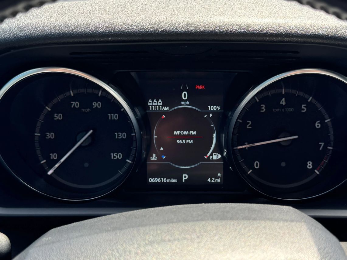 2020 Land Rover Discovery SE Sport Utility 4D