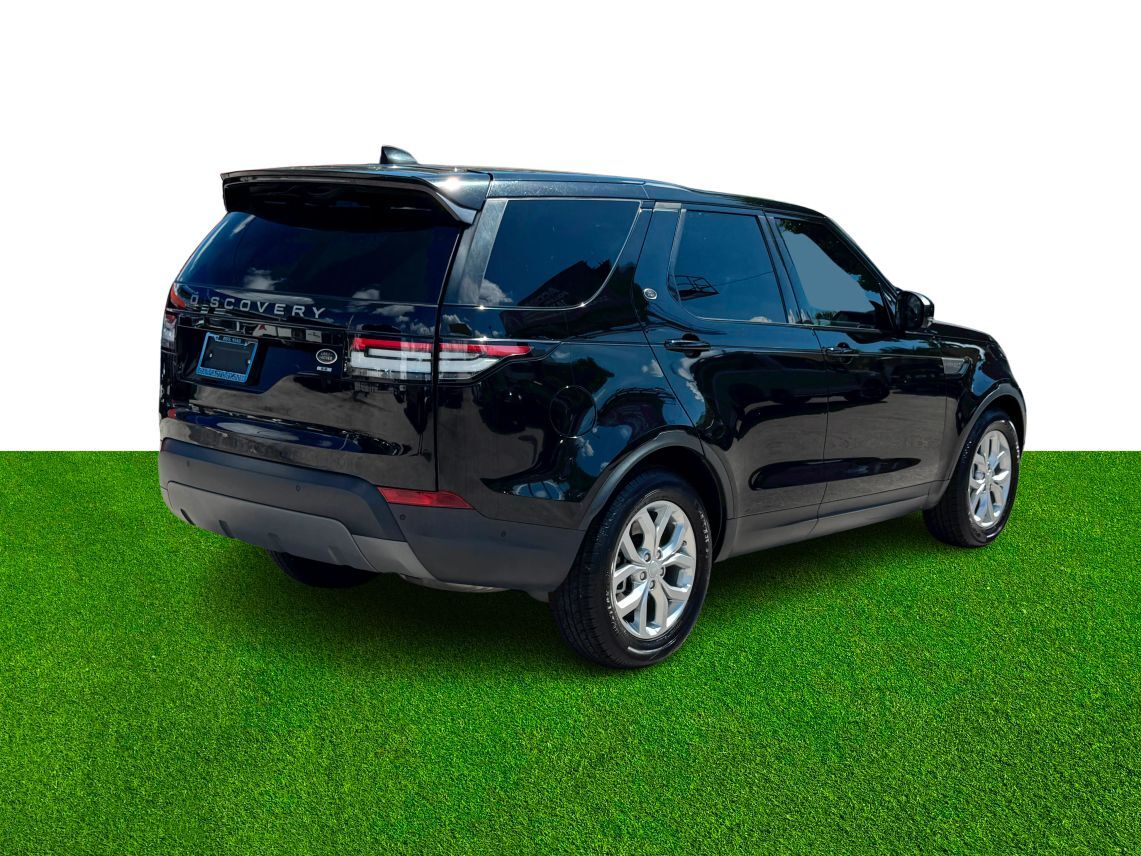 2020 Land Rover Discovery SE Sport Utility 4D