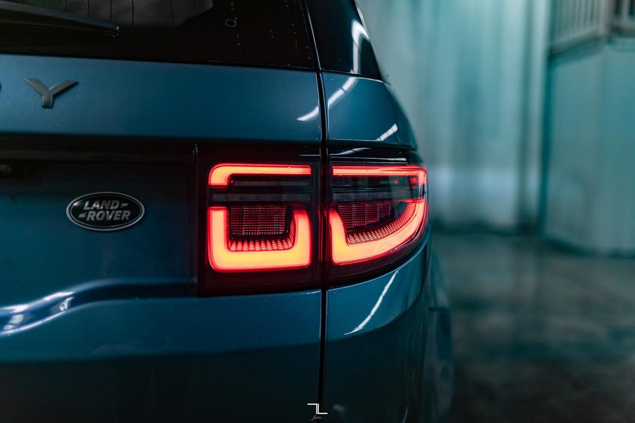 2020 Land Rover Discovery Sport AWD R-Dynamic SE Leather Roof Nav BCam Red Deer AB