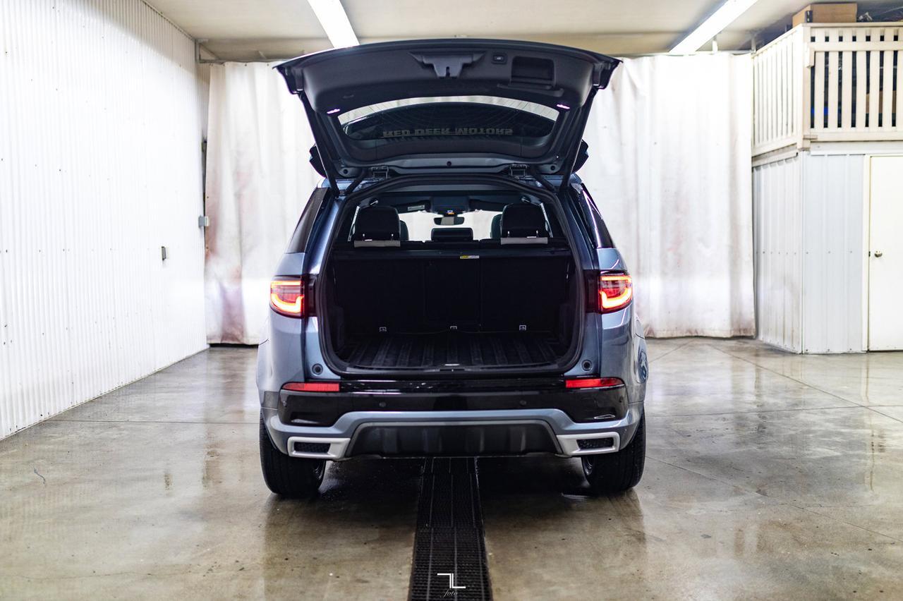 2020 Land Rover Discovery Sport AWD R-Dynamic SE Leather Roof Nav BCam Red Deer AB