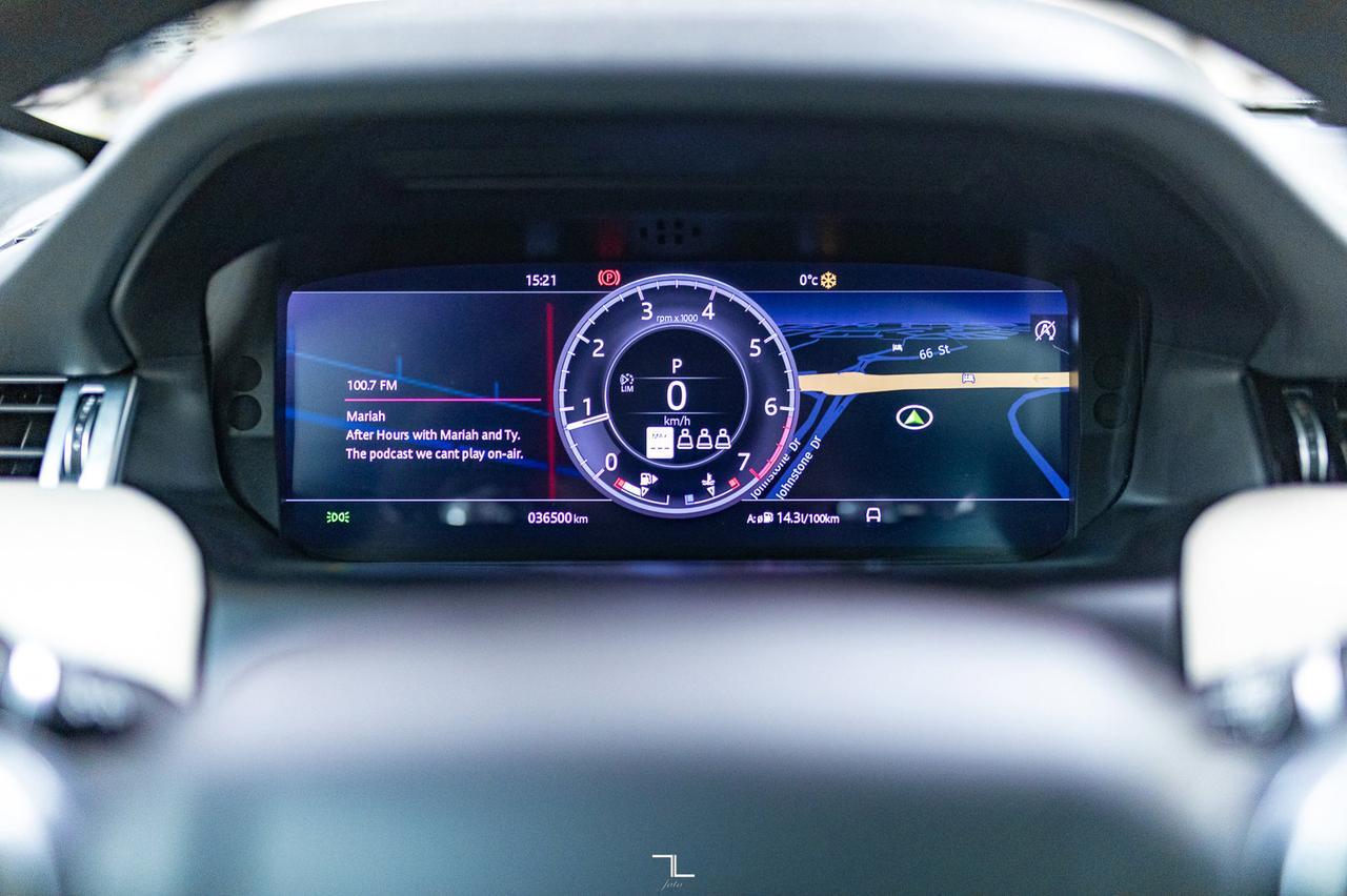 2020 Land Rover Discovery Sport AWD R-Dynamic SE Leather Roof Nav BCam Red Deer AB