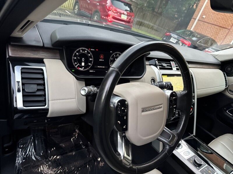 2020 Land Rover Discovery V6 HSE Luxury AWD w/ 7 SEAT LUXURY CLIMATE COMFORT PACKAGE Arlington VA