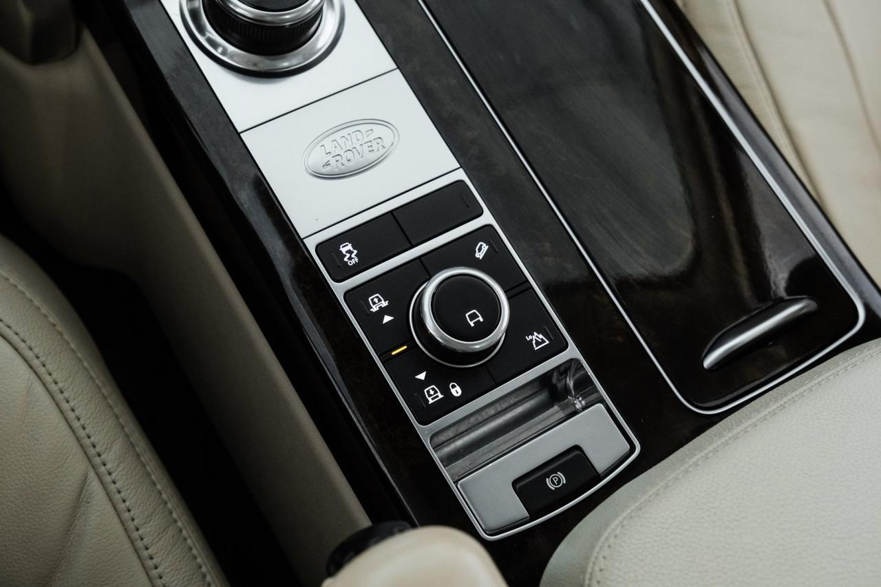 2020 Land Rover Range Rover 4WD BLIND SPOT ASSIST NAVIGATION PANORAMA LEATHER HEATED SEATS REAR CAMERA Carrollton TX