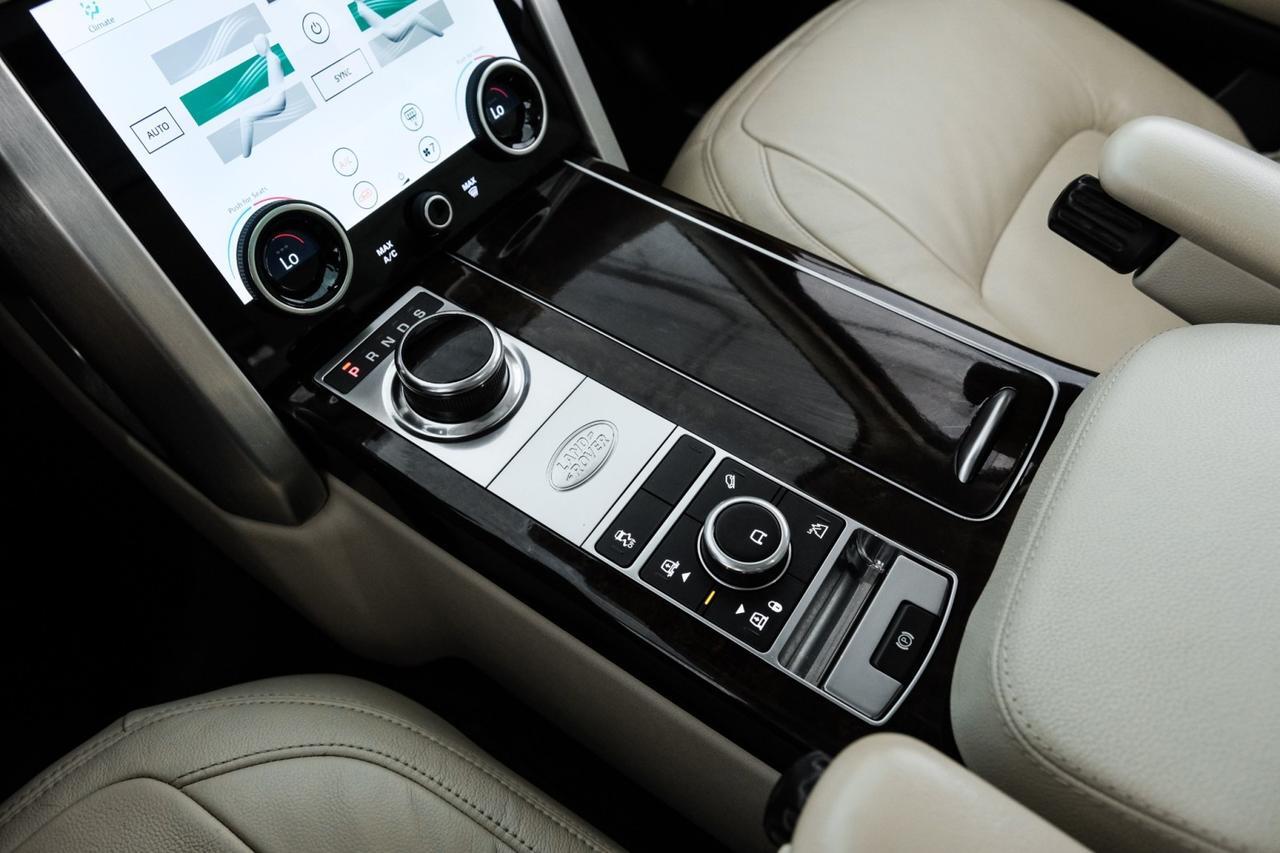 2020 Land Rover Range Rover 4WD BLIND SPOT ASSIST NAVIGATION PANORAMA LEATHER HEATED SEATS REAR CAMERA Carrollton TX