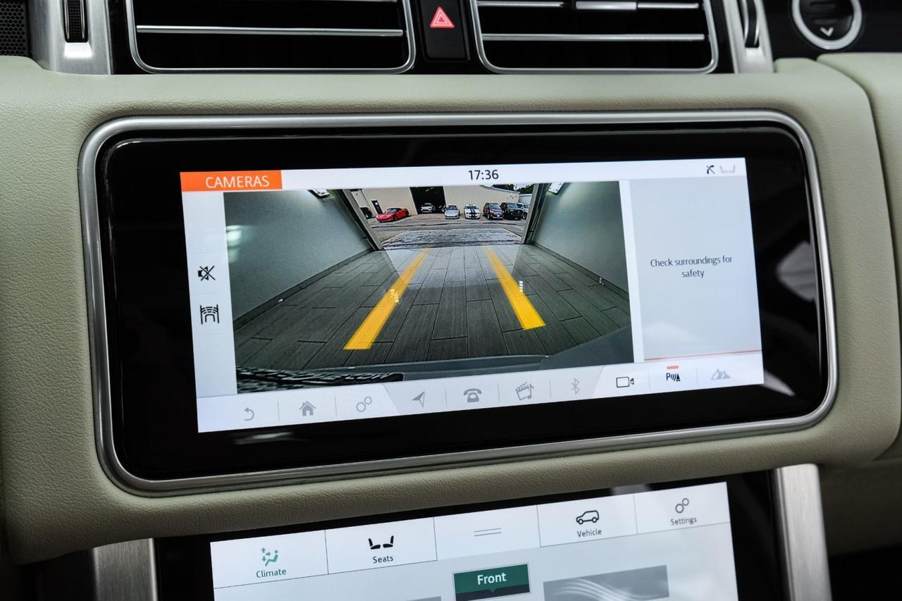 2020 Land Rover Range Rover 4WD BLIND SPOT ASSIST NAVIGATION PANORAMA LEATHER HEATED SEATS REAR CAMERA Carrollton TX