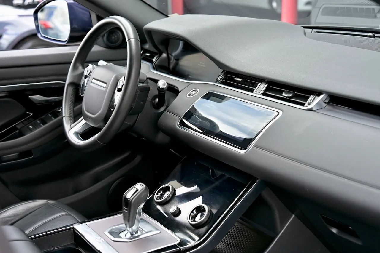 2020 Land Rover Range Rover Evoque P250 SE Sport Utility 4D Doral FL