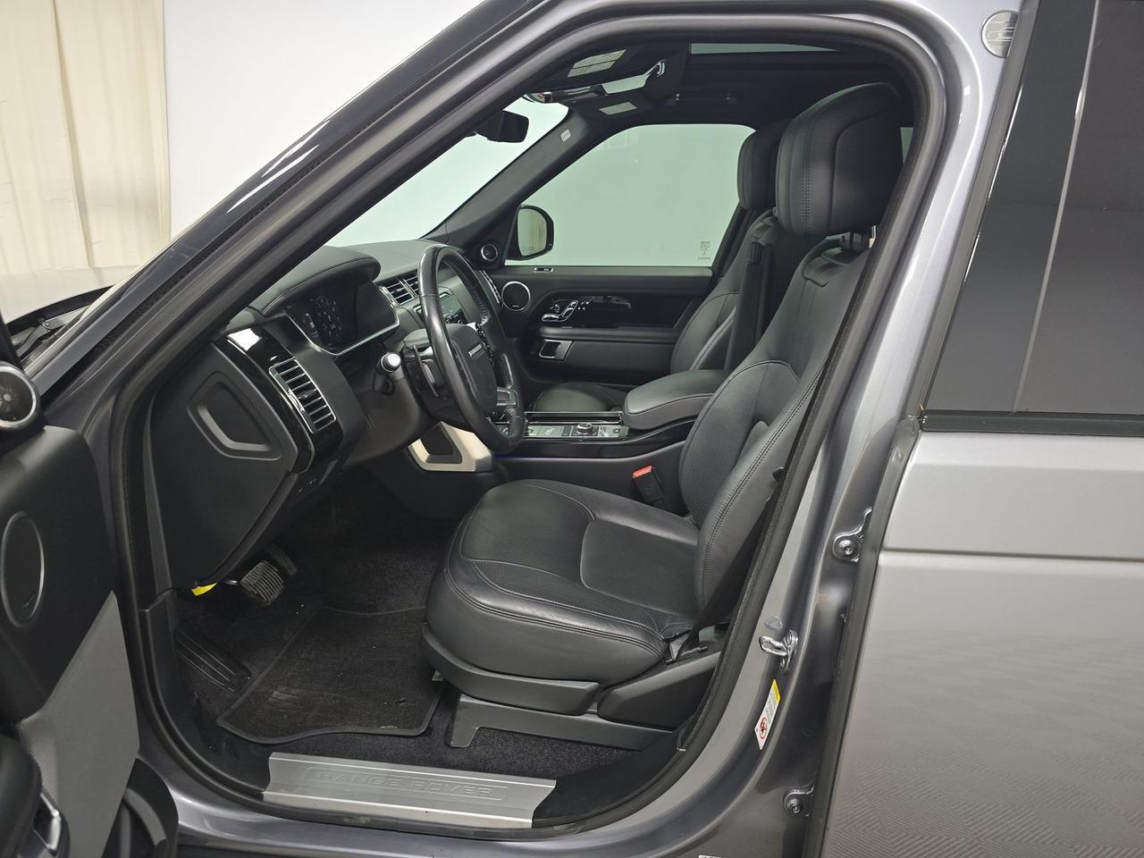 2020 Land Rover Range Rover HSE