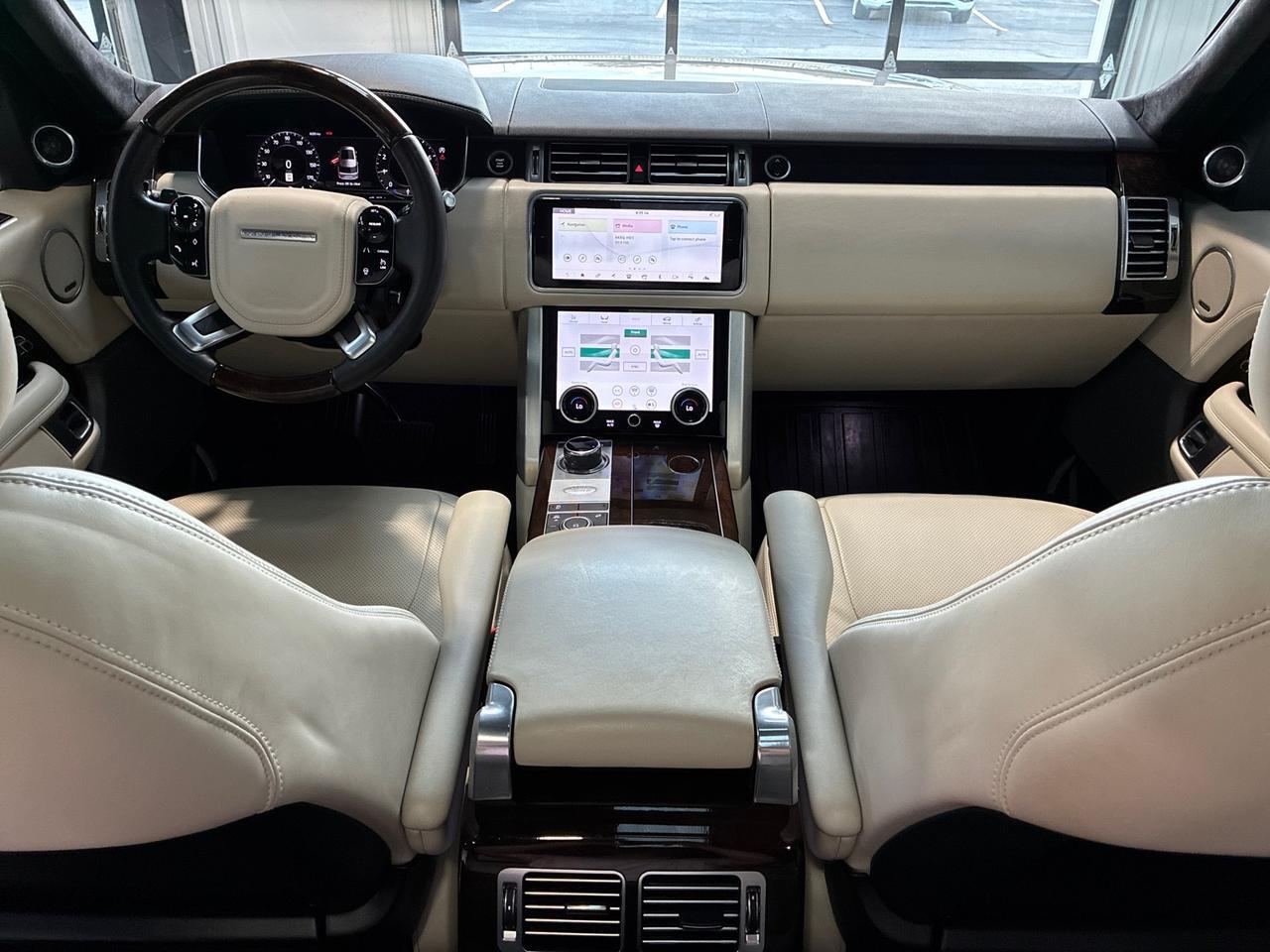 2020 Land Rover Range Rover P525 HSE, Vision Assist Pkg, Meridian Sound, Suede Headliner, Shadow Exterior Pkg, 4-Zone Climate, 20-Way H&C Seats Houston TX