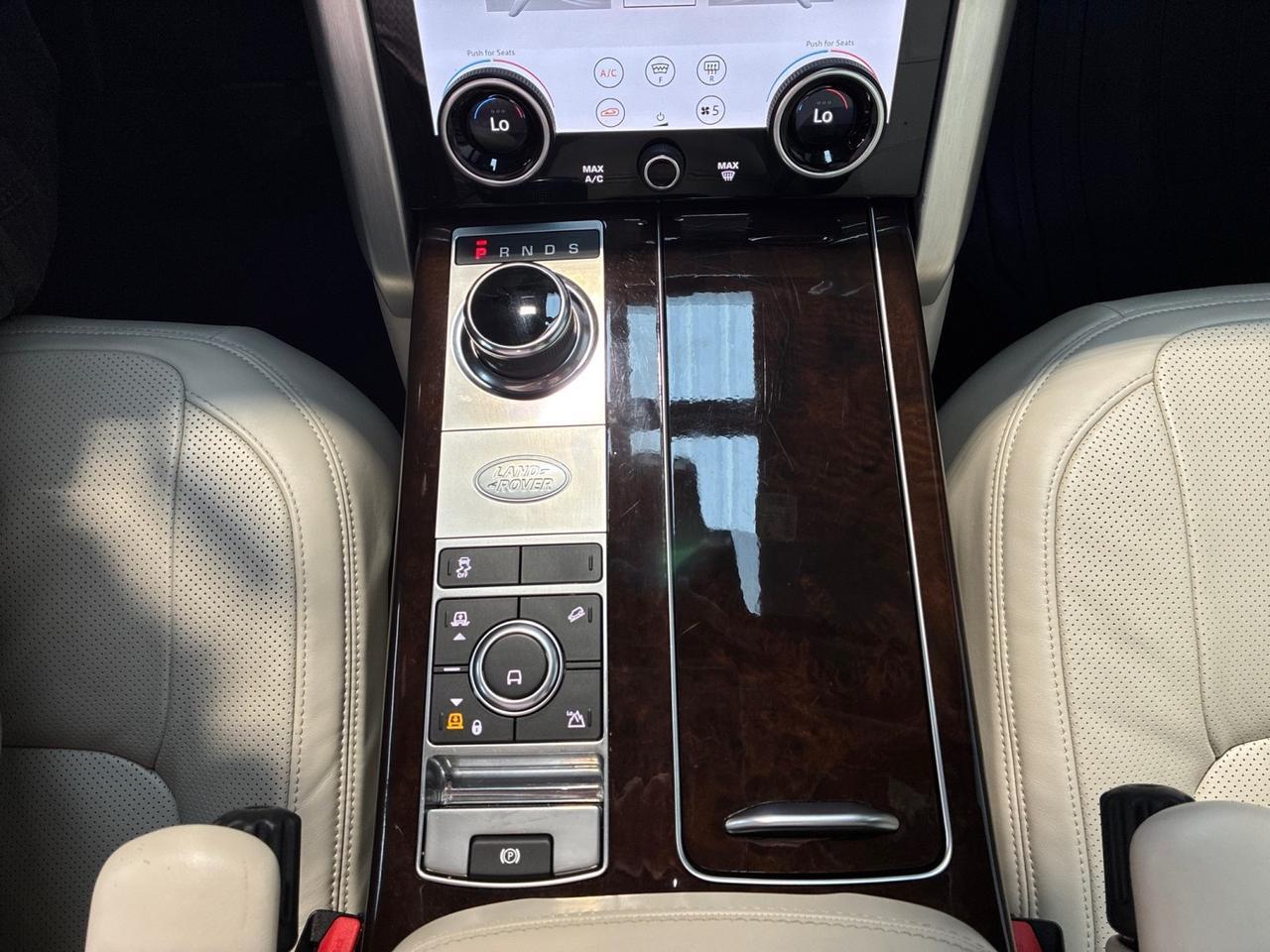 2020 Land Rover Range Rover P525 HSE, Vision Assist Pkg, Meridian Sound, Suede Headliner, Shadow Exterior Pkg, 4-Zone Climate, 20-Way H&C Seats Houston TX