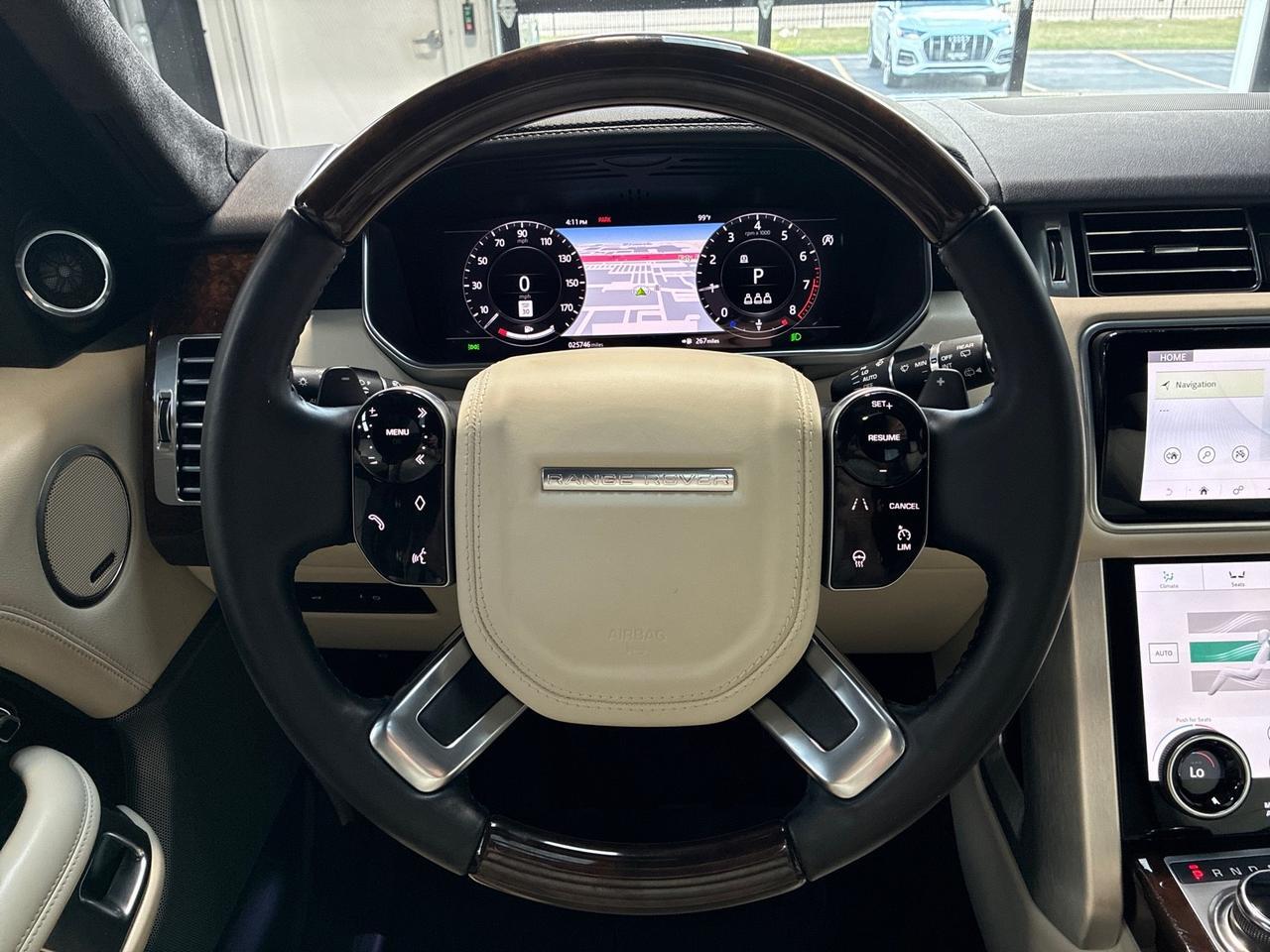 2020 Land Rover Range Rover P525 HSE, Vision Assist Pkg, Meridian Sound, Suede Headliner, Shadow Exterior Pkg, 4-Zone Climate, 20-Way H&C Seats Houston TX