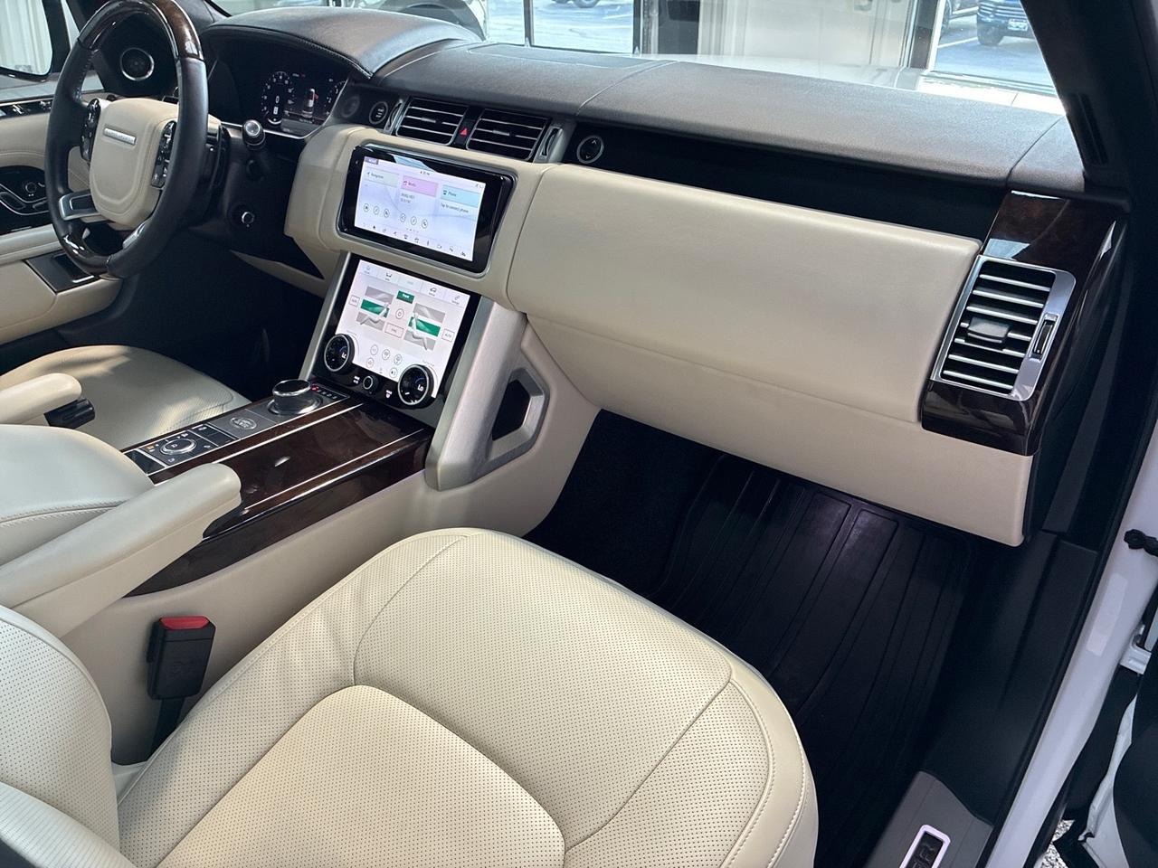 2020 Land Rover Range Rover P525 HSE, Vision Assist Pkg, Meridian Sound, Suede Headliner, Shadow Exterior Pkg, 4-Zone Climate, 20-Way H&C Seats Houston TX