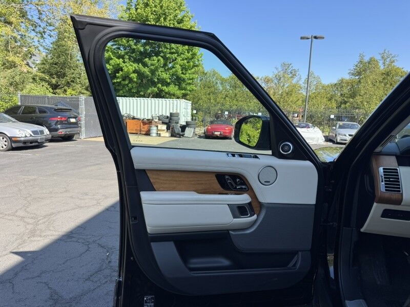 2020 Land Rover Range Rover P525 HSE Willow Grove PA