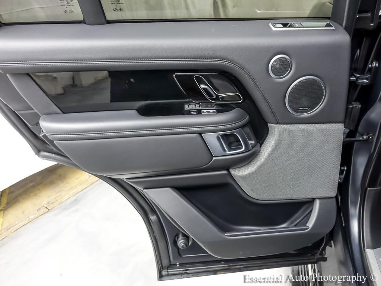 2020 Land Rover Range Rover P525 HSE Willowbrook IL