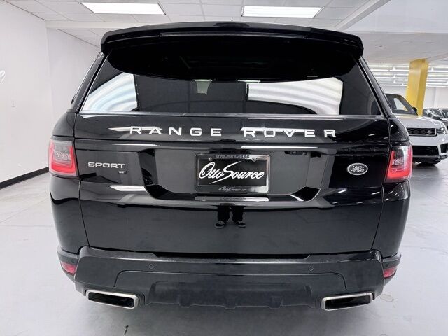2020 Land Rover Range Rover SE photo 4