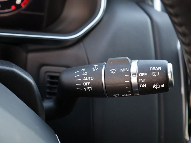 2020 Land Rover Range Rover Sport SVR Oshkosh WI