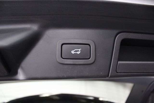 2020 Land Rover Range Rover Velar P340 S Chantilly VA