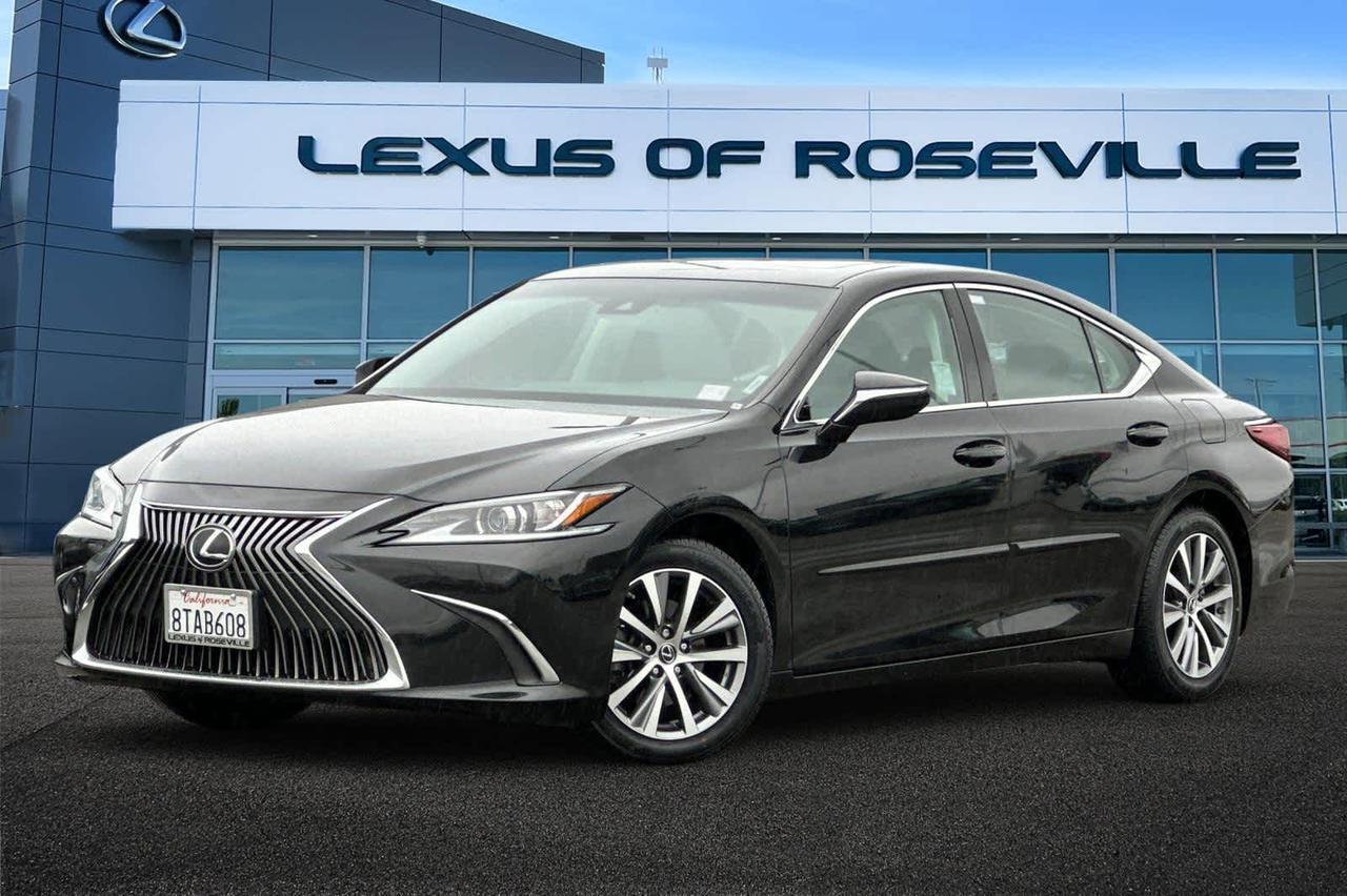 2020 Lexus ES