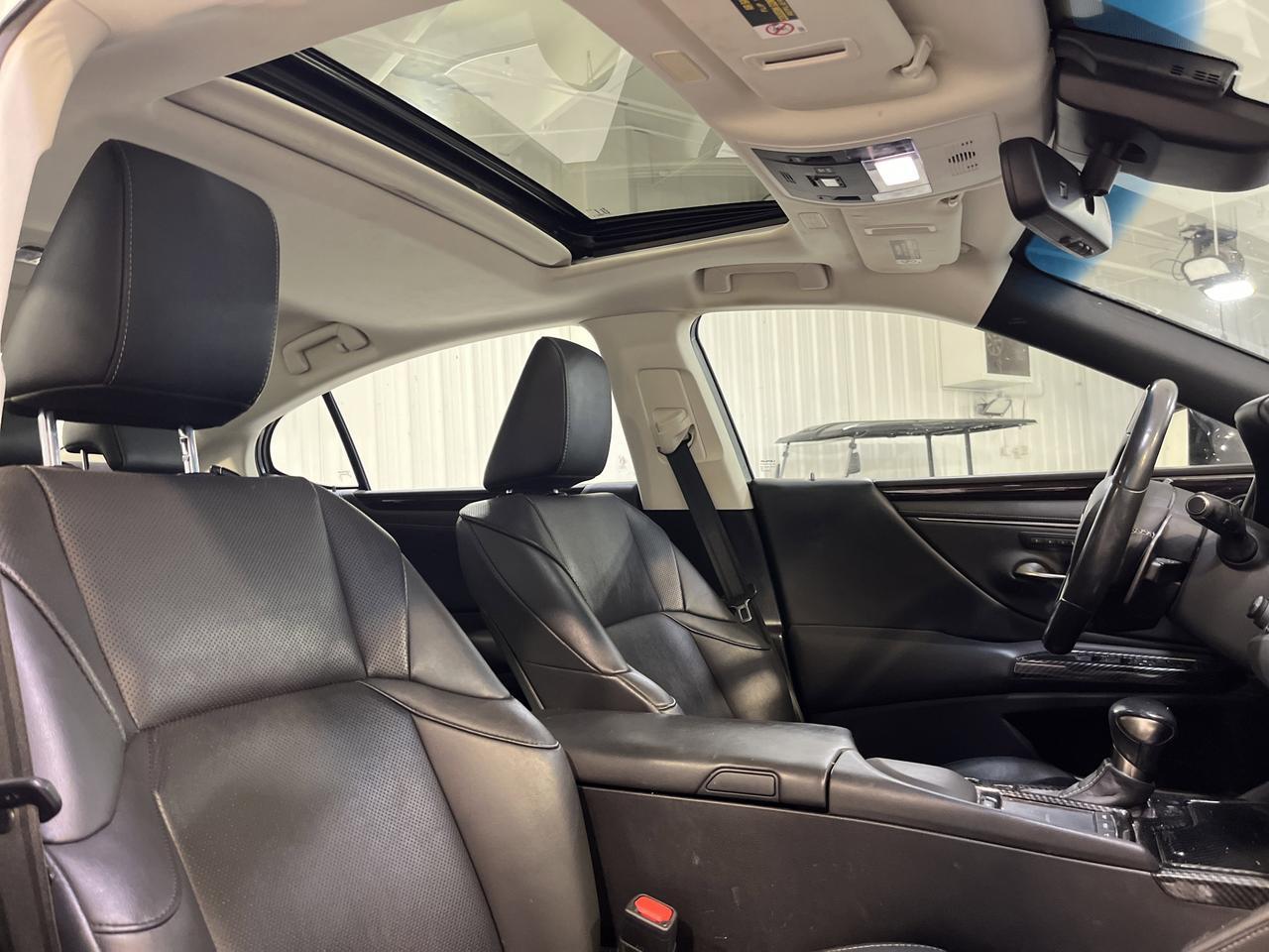 2020 Lexus ES 300h San Antonio TX