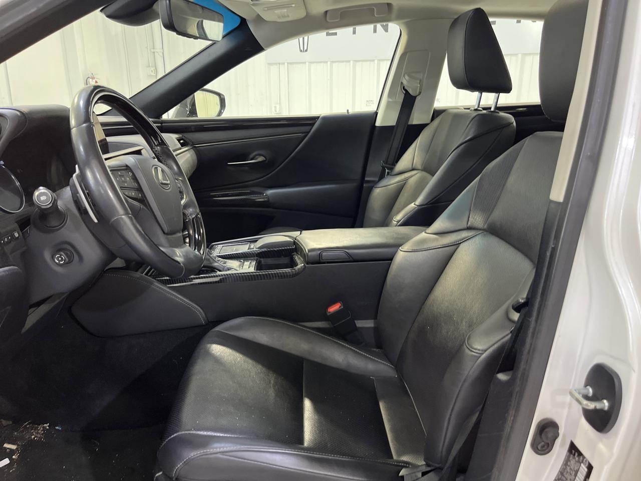 2020 Lexus ES 300h San Antonio TX