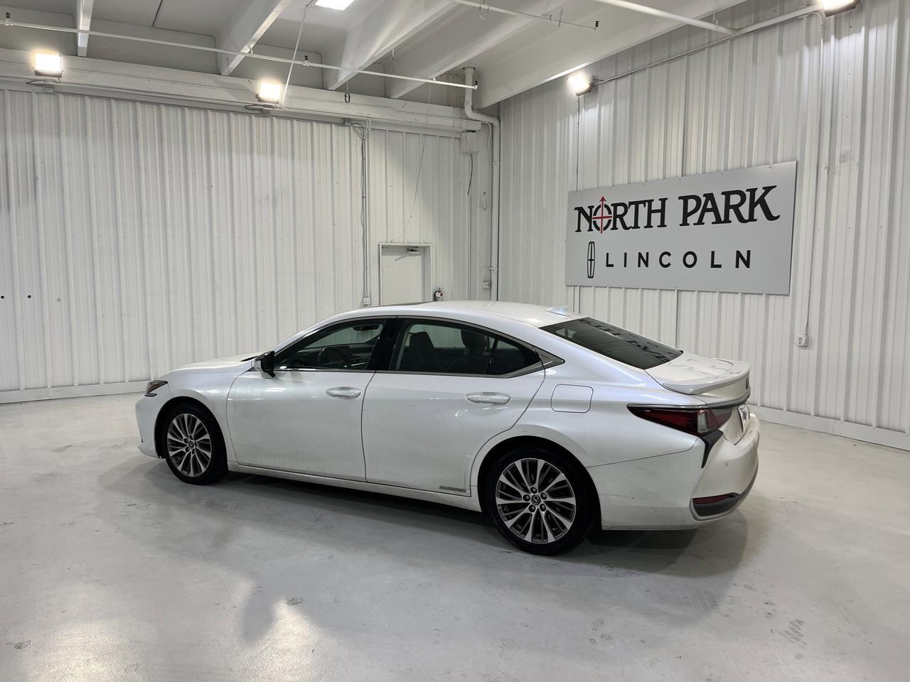 2020 Lexus ES 300h San Antonio TX