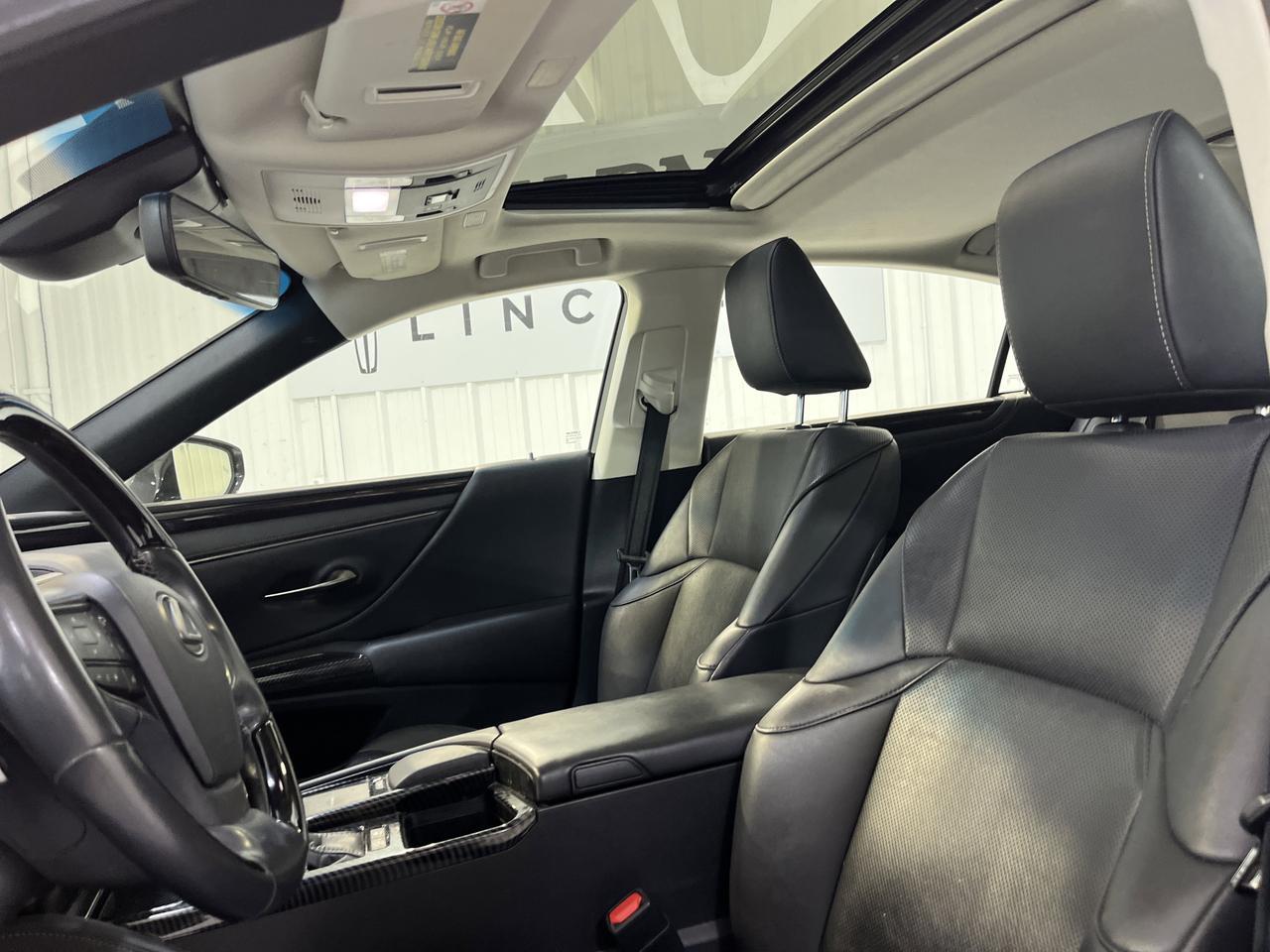 2020 Lexus ES 300h San Antonio TX