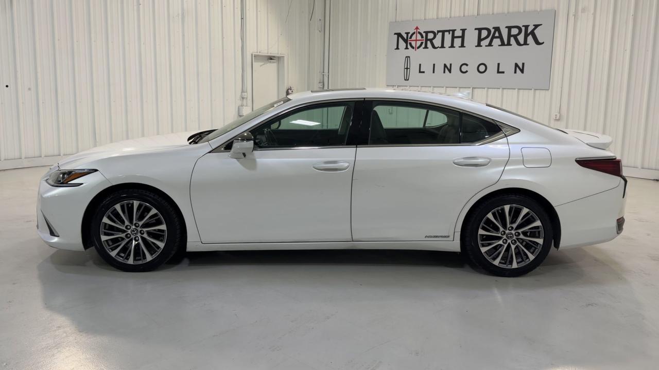 2020 Lexus ES 300h San Antonio TX