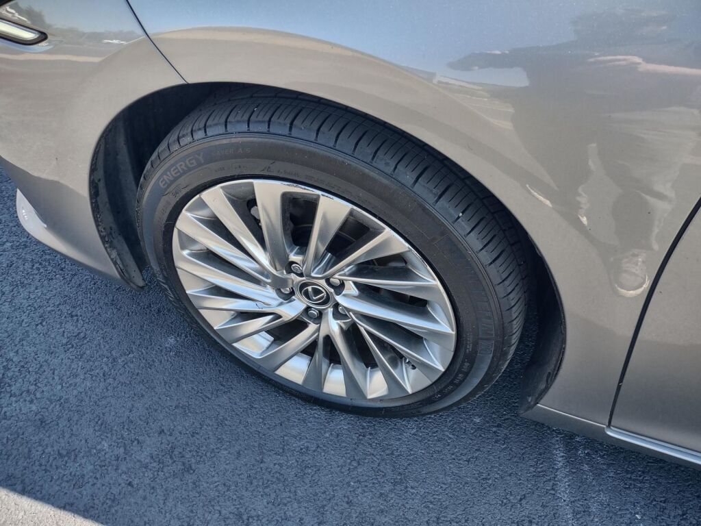 2020 Lexus ES 300h Ultra Luxury Richmond VA