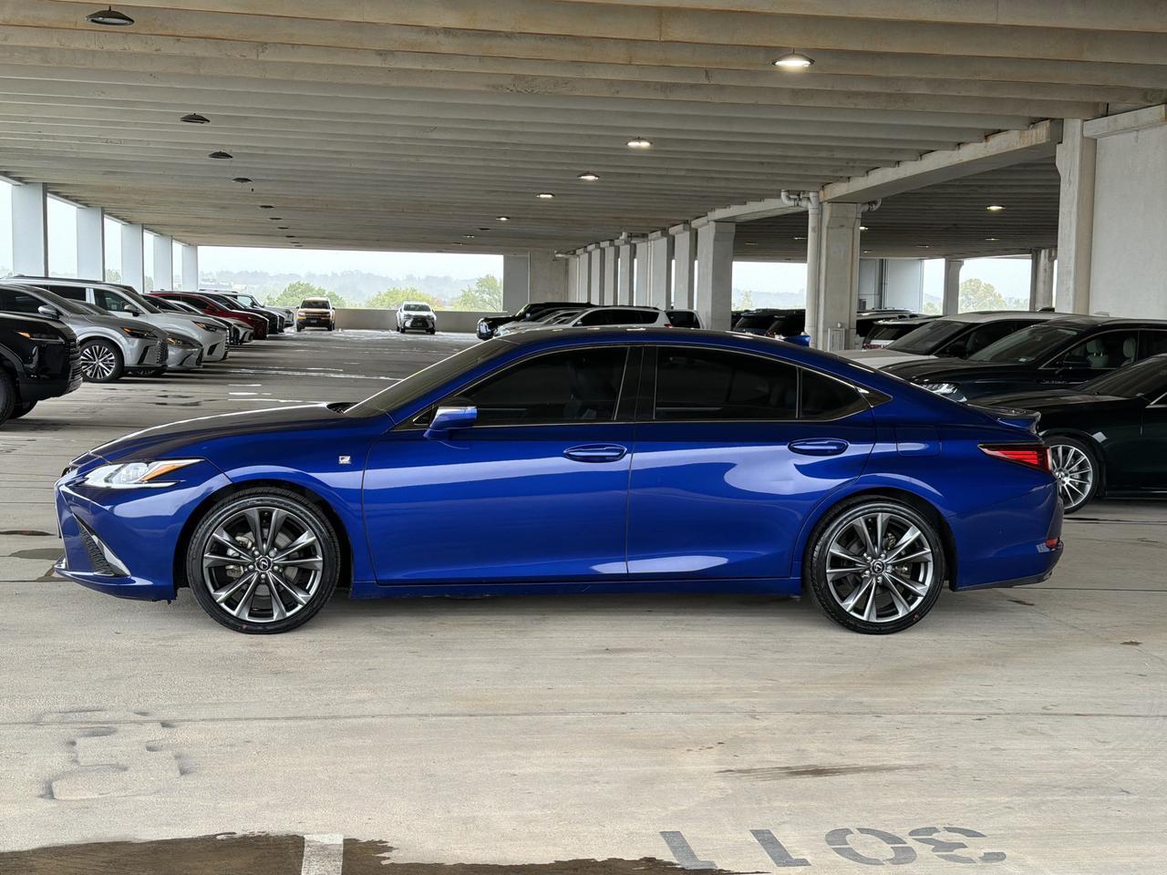2020 Lexus ES