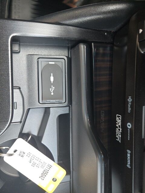 2020 Lexus ES 350 Luxury West Burlington IA