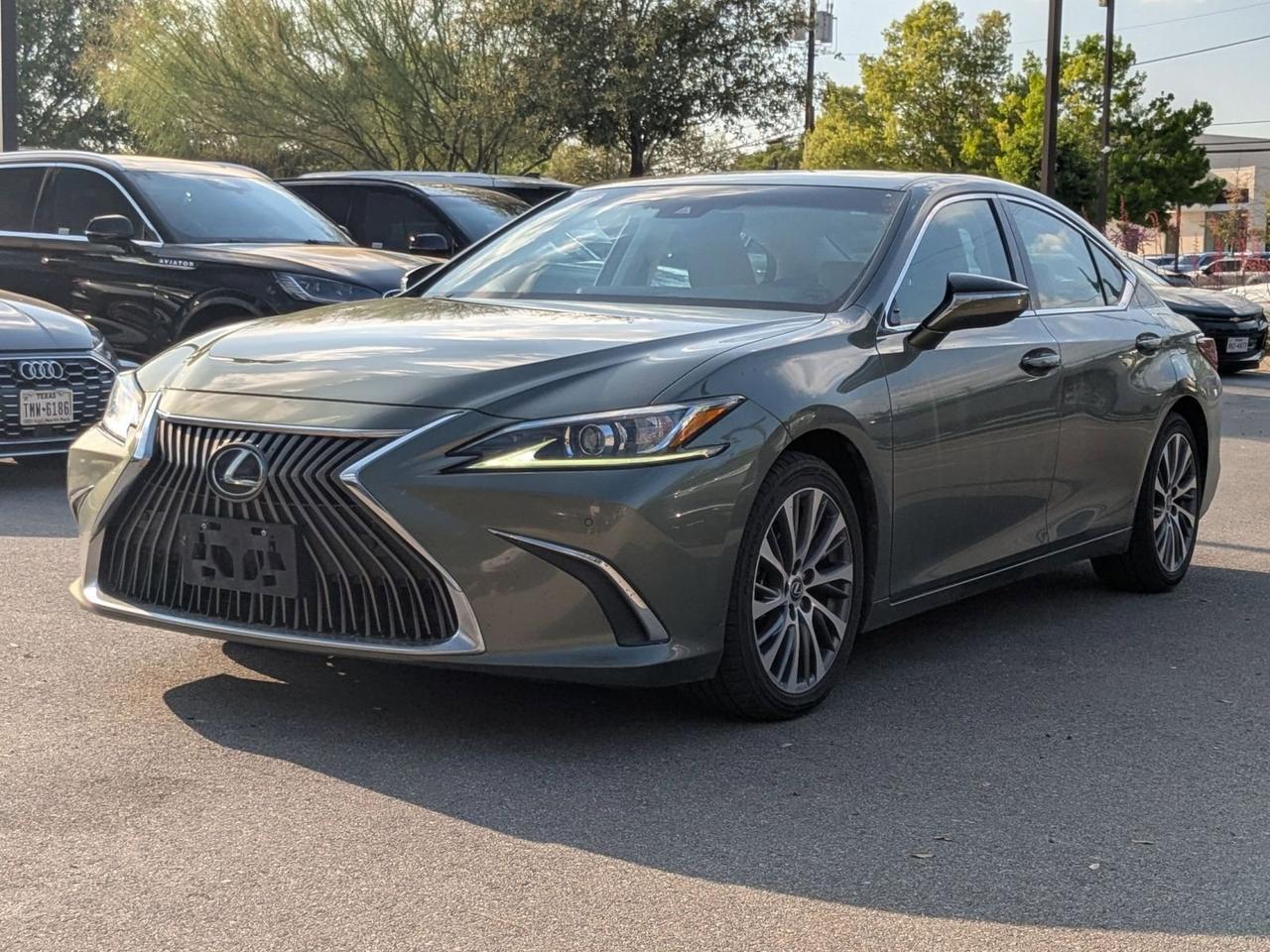 2020 Lexus ES 350